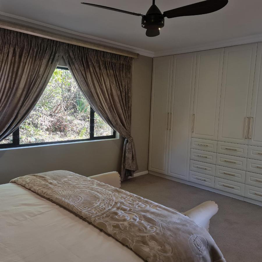 Luxury With Breathtaking Views Of Champagne Valley Villa *