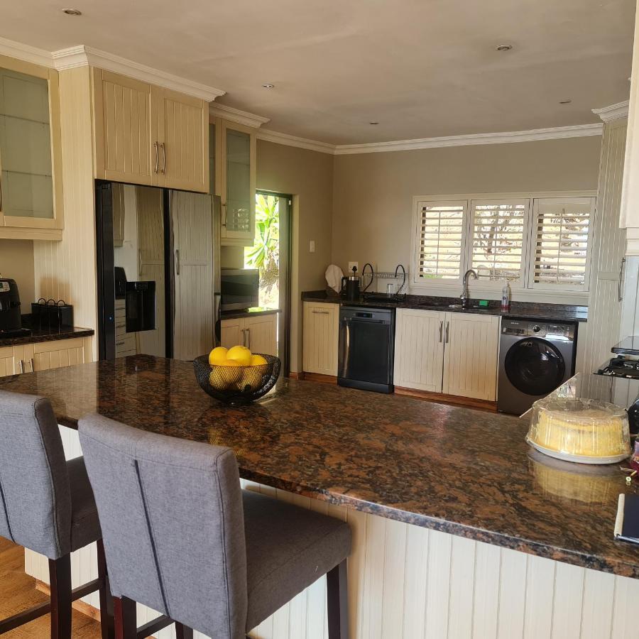 Luxury With Breathtaking Views Of Champagne Valley Bergview